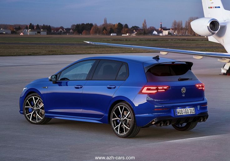 Volkswagen Golf R 2024 (demo)
